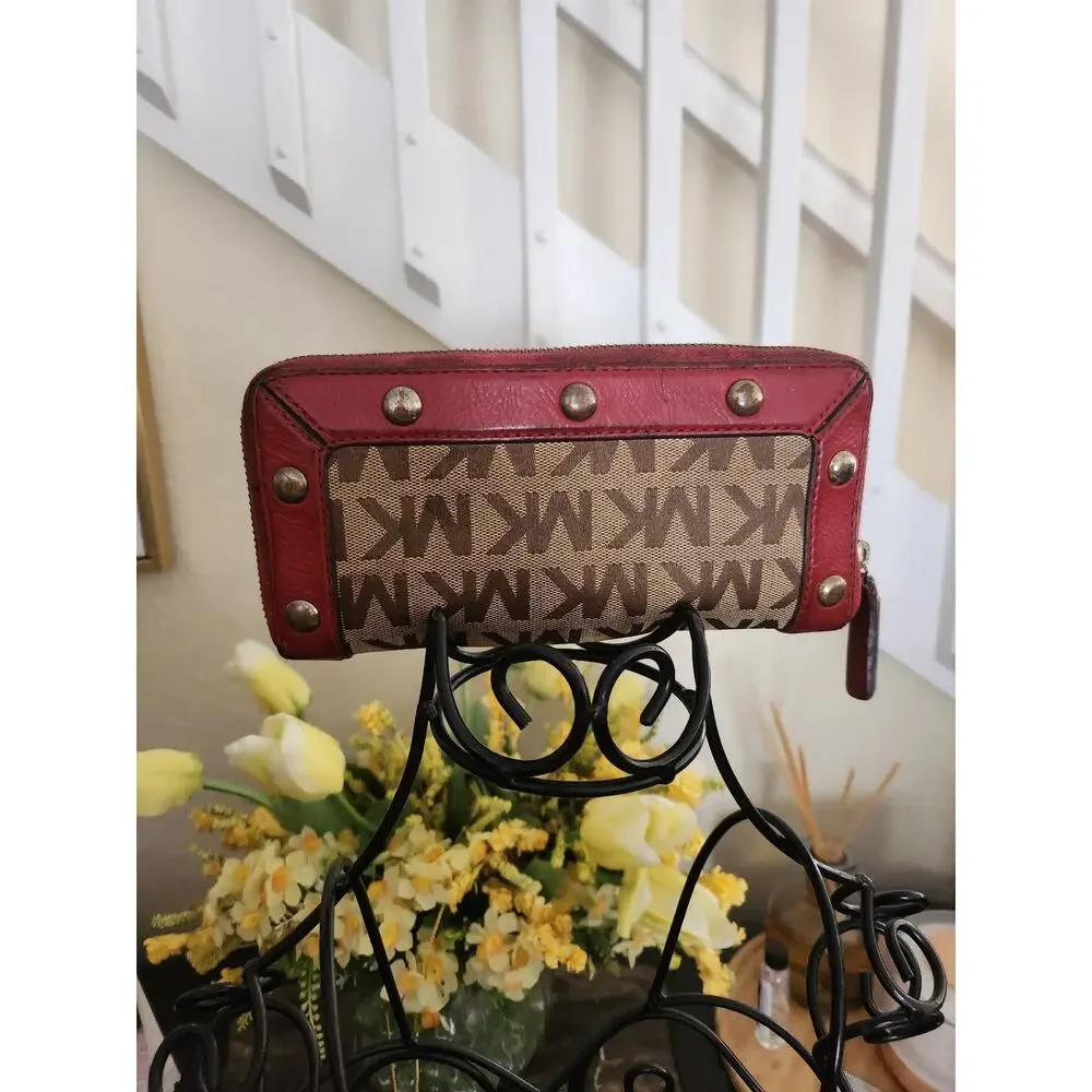 Michael Kors zip around wallet